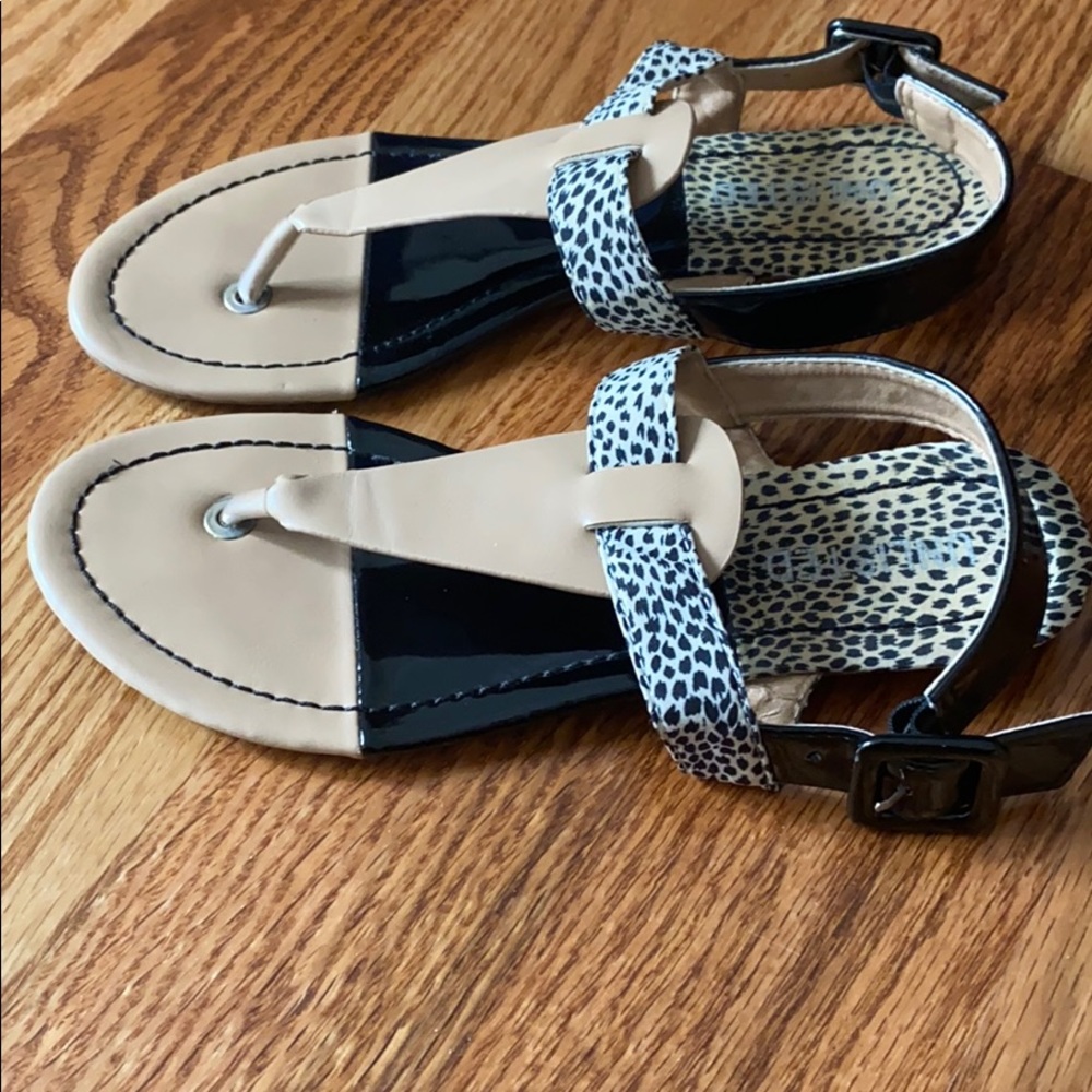 Sandals - Picture 2 of 2